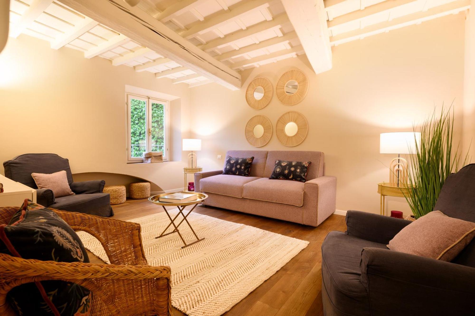 Santa Croce Charming Apartment Флоренция Экстерьер фото
