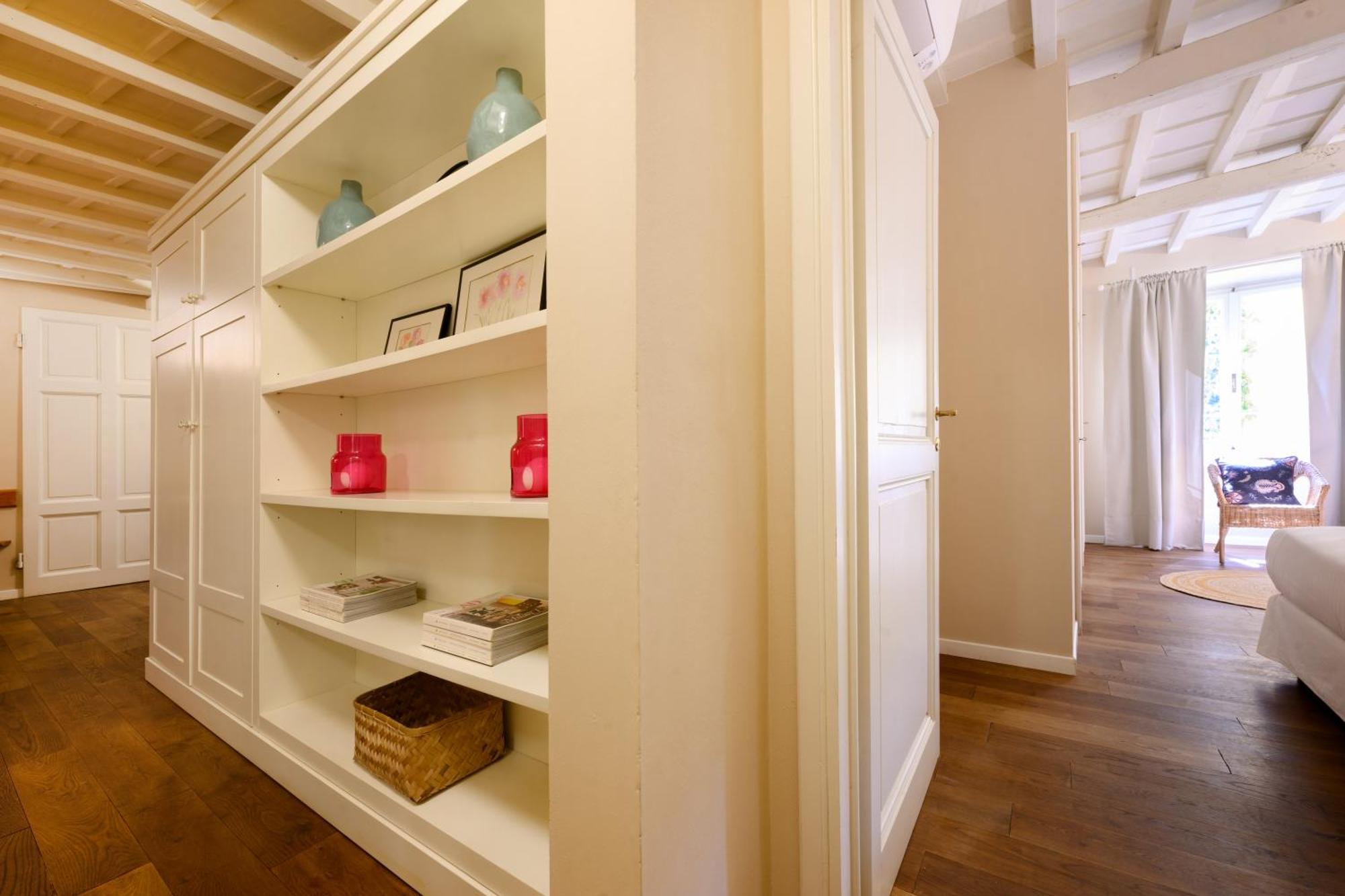Santa Croce Charming Apartment Флоренция Экстерьер фото